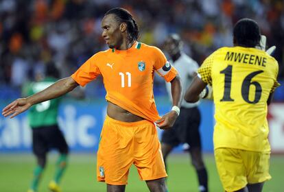 Final de la Copa África, Zambia-Costa de Marfil, Drogba se lamenta después de fallar un penalty