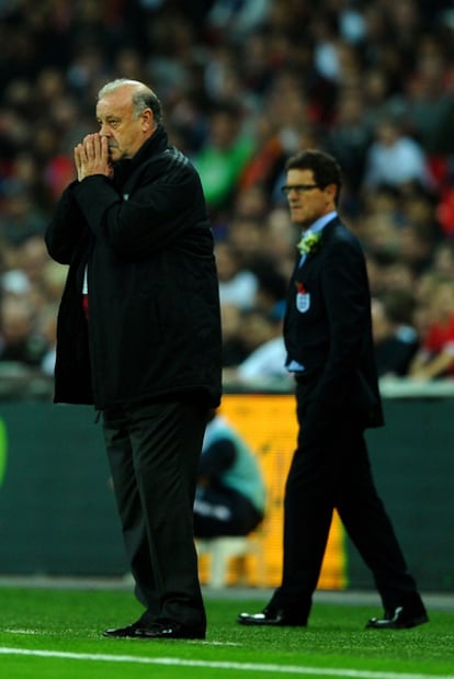 Del Bosque, entrenador de España, durante el amistoso ante Inglaterra.