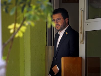 El presidente de la Generalitat, Pere Aragonès, visita una guardería en el primer día del nuevo curso escolar.