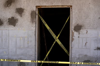 View of one of the small buildings inside the ranch. 