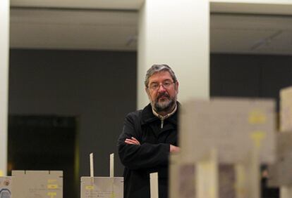 El filósofo colombiano Jairo Montoya, ayer en La Alhóndiga de Bilbao, donde impartió una conferencia.