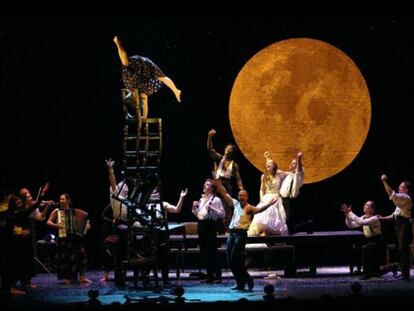 El Cirque Éloize, dels millors del món juntament amb el Cirque du Soleil, serà un dels plats forts de la Mercè Arts de Carrer