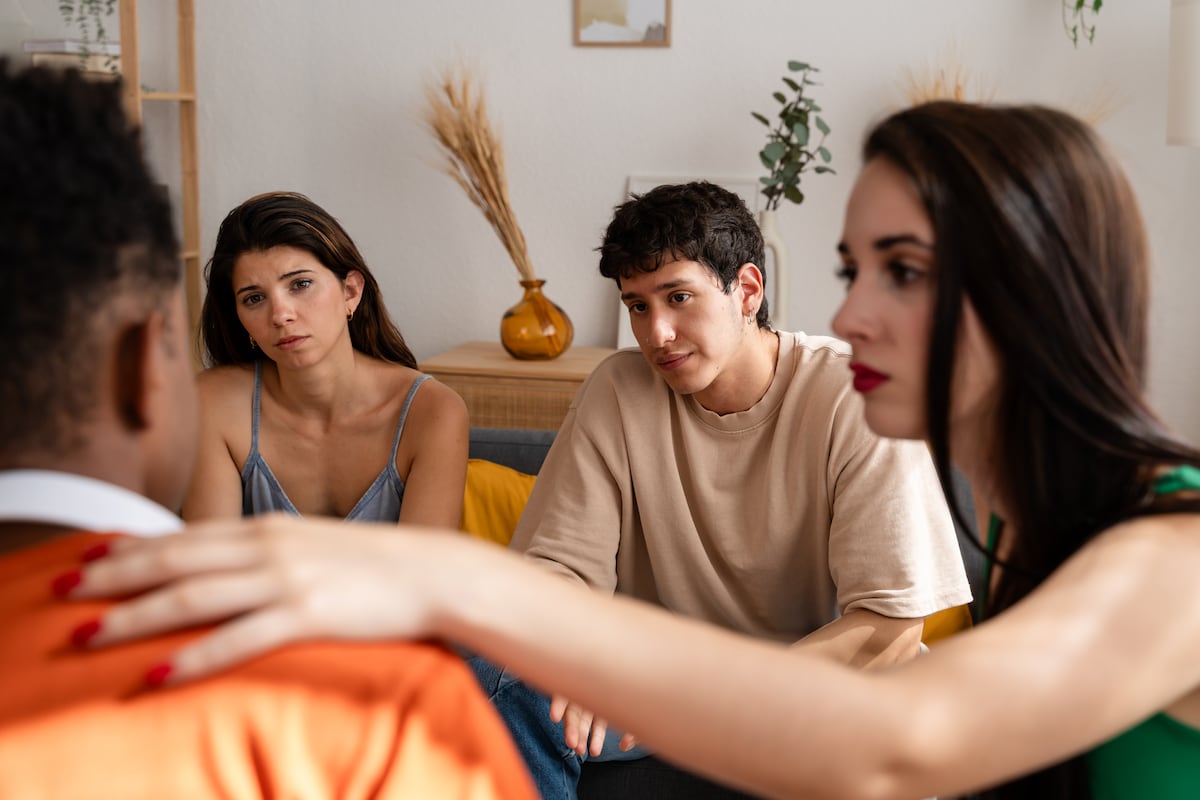 Tras una ruptura, ¿cómo repartimos los amigos?