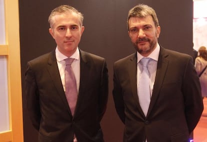 Jamal Satli Iglesias, presidente de Bluebay, junto a Ram&oacute;n Hern&aacute;ndez, su director general.  
 
 