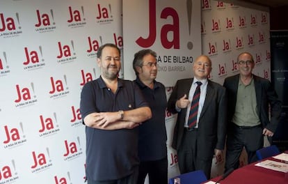 Desde la izquierda, Juan Bas, director del festival; Mikel Toral, director de Promocion Cultural del Gobierno vasco; Gorka Martínez, Fundación BBK e Iñaki López de Aguileta, director de cultura del consistorio bilbaíno, ayer en la presentación.