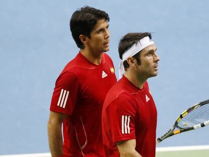 Verdasco y Marrero durante el partido de dobles.