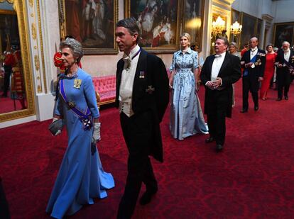 David Cholmondeley, junto a la duquesa de Gloucester. Detrás, Ivanka Trump, a la entrada del banquete en honor el presidente estadounidense, el 3 de junio de 2019.