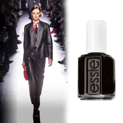 Cuero. 

El tejido más rockero se refina para vestir en gabardinas y trajes sastre. Es la versión elegante de Matrix (1999).

Neutros & Oscuros -13, de Essie (desde 15,95 euros) + Hermès OI 17-18.