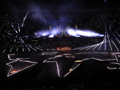 Un momento de la ceremonia de clausura de los Juegos este domingo en el Stade de France.