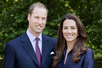 Guillermo y Catalina, en la foto oficial del viaje.