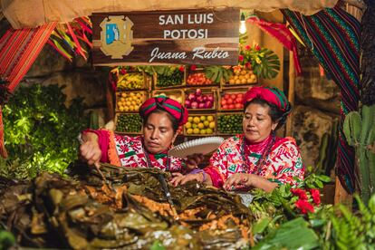 La historia de las cocineras y sus platillos representan la diversidad y profundidad de la cocina mexicana.