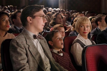 Still image of Paul Dano, Mateo Zoryan and Michelle Williams in Steven Spielberg’s ‘The Fabelmans.’