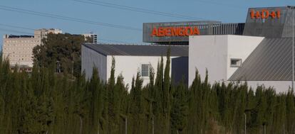 Exterior del complejo de Abengoa Water en Dos Hermanas (Sevilla).