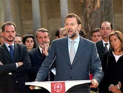 De izquierda a derecha, Carlos Iturgaiz, Jaime Mayor, Mariano Rajoy y Ana Mato, ayer en Gernika.