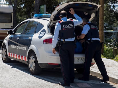 Una patrulla de Mossos d'Esquadra en una imagen de archivo.