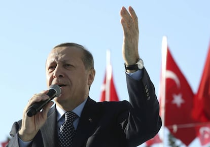 El presidente turco, Recep Tayyip Erdogan, se dirige a sus seguidores en la provincia de Urfa el pasado 6 de enero.