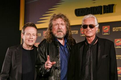 John Paul Jones, Robert Plant y Jimmy Page, los tres ex Led Zeppelin, en Londres.