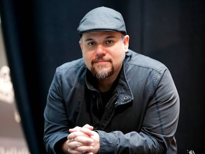 El escritor mexicano Antonio Ortuño, hoy martes en La Casa Encendida, en Madrid.