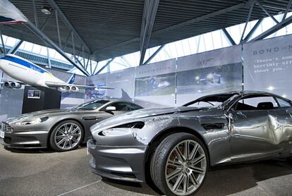 Uno de los coches en la exposición dedicada a James Bond.