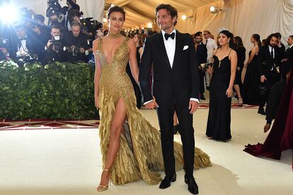 Irina Shayk y Bradley Cooper en la pasada edición de la gala Met.