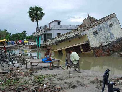 Casas arrasadas por las inundaciones monzónicas en la localidad de Bashi.