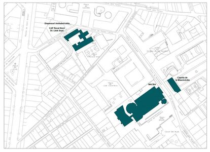 Situación en el plano del Macba y la capilla de la Misericordia. Arriba, el edificio del Cap Raval Nord con el proyecto de ampliación previsto.