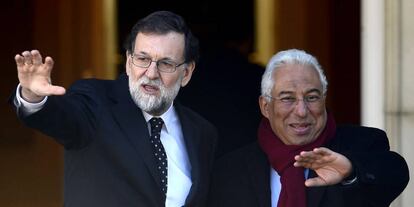 El presidente español, Mariano Rajoy, y el primer ministro portugués, António Costa.