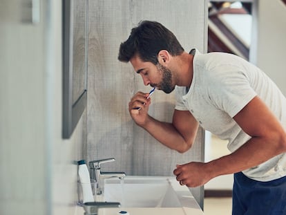 Brushing your teeth three times a day and flossing is a good way to prevent poor oral health.