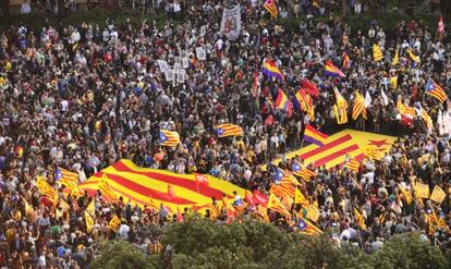 Vista de la concentraci&oacute;n republicana en la plaza de Catalunya de Barcelona. 