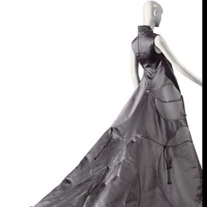 Traje Infanta del diseñador Ralph Rucci.