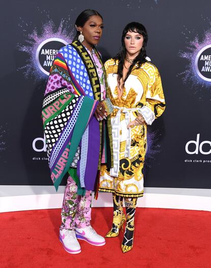 Big Freedia y Kesha, a su llegada a la gala.