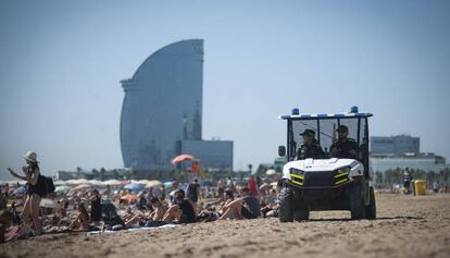 Patrulla de la Unidad de Playas de la Guardia Urbana de Barcelona