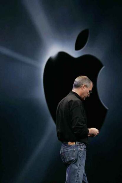 La baja de Steve Jobs abre el debate sobre su sucesión como consejero delegado de Apple.