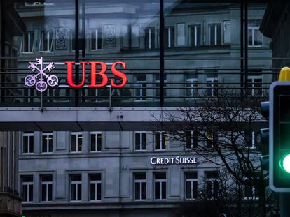 Una imagen de las sedes de Credit Suisse y UBS, en Zurich.