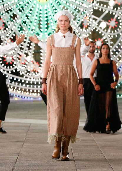 DIOR_CRUISE 2021_LOOK_16