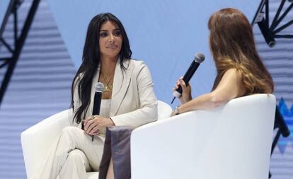 Kim Kardashian, en su charla en el WCIT 2019 de Ereván, Armenia.