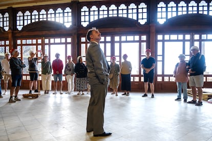 Una visita teatralizada en Punta Begoña.