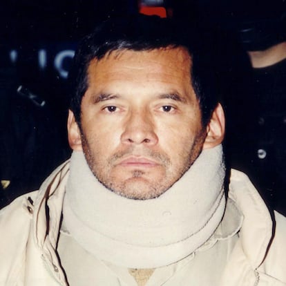 Traslado de Daniel Arizmendi 'El Mochaorejas' a Puente Grande, en Jalisco (México), el 17 de enero de 2005.
