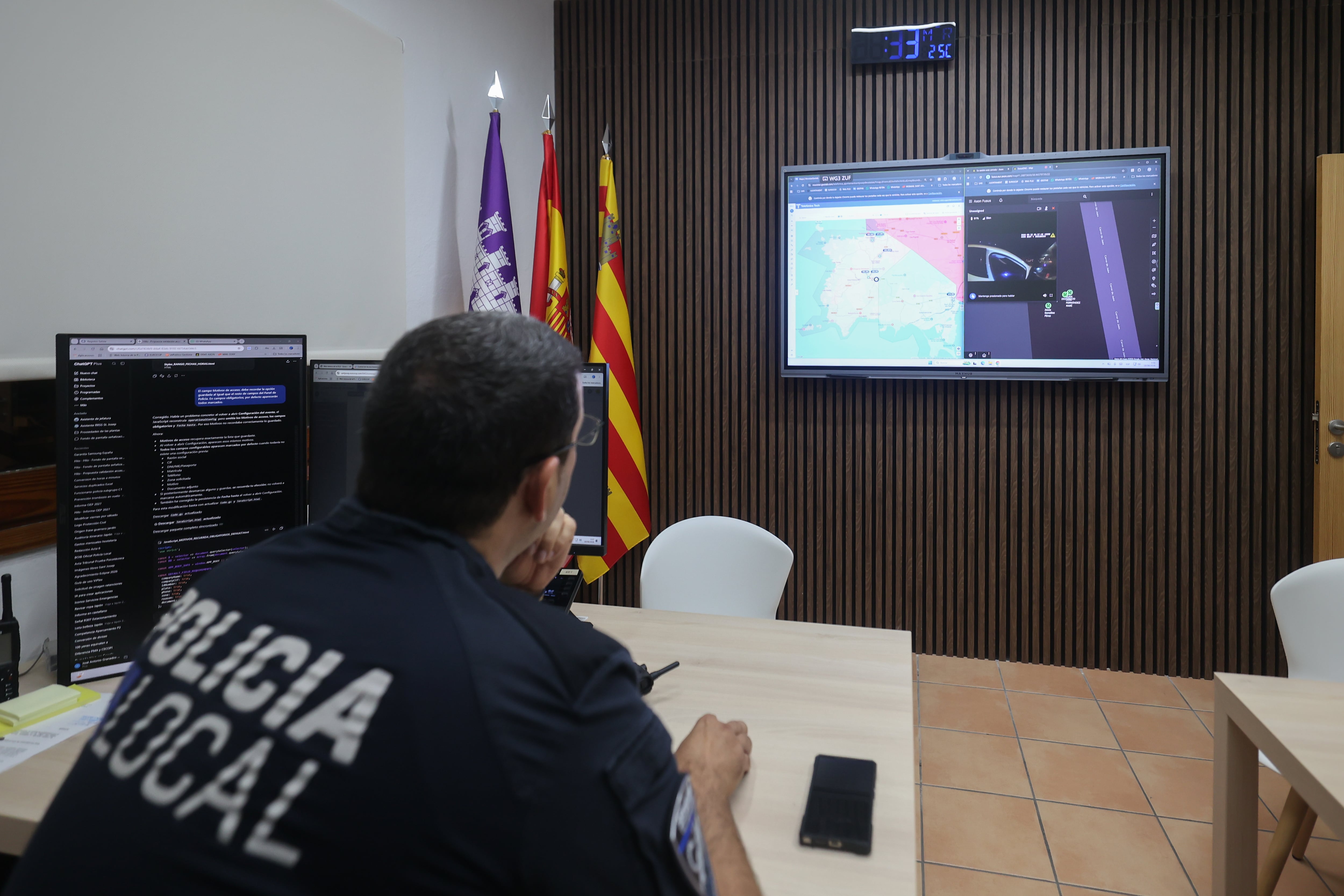 José Antonio Granados, jefe de la Policía Local de Sant Josep, en la comisaría del municipio.