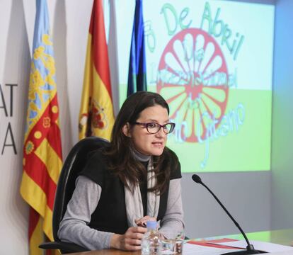 Fotograf&iacute;a facilitada por la Generalitat de la Vicepresidenta del Consell, Monica Oltra, durante la rueda de prensa posterior al pleno del Consell. 