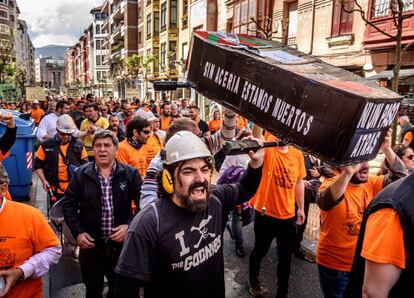 Manifestación de los trabajadores de Productos Tubulares.