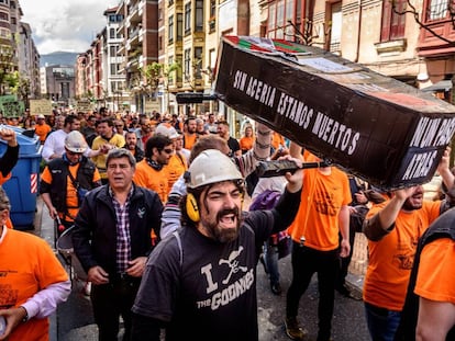 Manifestación de los trabajadores de Productos Tubulares.