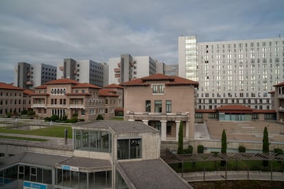El Hospital Universitario Marqués de Valdecilla, en Santander, a donde fue trasladada la menor.