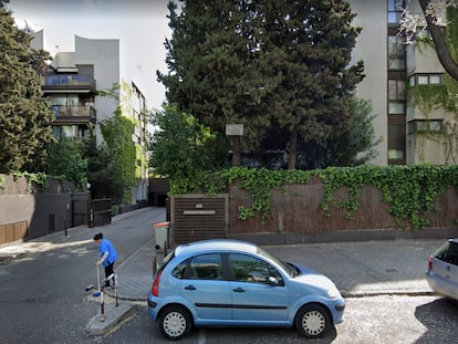 Número 74 de la calle de Agastia, en Ciudad Lineal (Madrid). GOOGLE MAPS