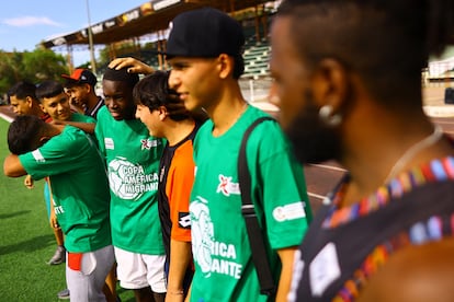 El Instituto del Deporte de Ciudad Juárez proporcionó a los jugadores los uniformes, servicio médico, el trofeo y las canchas de fútbol. 