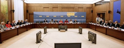 Un momento de la reunión entre representantes del Ministerio de Fomento y las aerolíneas.