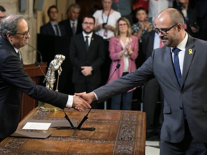 El consejero de Interior, Miquel Buch, tomando posesión del cargo.