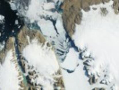 La NASA fotografía en Groenlandia el desprendimiento de un iceberg que duplica el tamaño de Manhattan