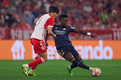 Min-jae Kim y Vinicius Junior, durante la ida de las semifinales de la Champions League.