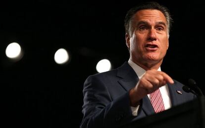 El candidato republicano Mitt Romney, durante su intervención este martes ante la Convención de Veteranos de las Guerras en el Extranjero.